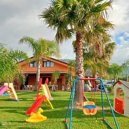 B&B Villa Molinari Restaurant E Baby Park 캄파냐 외부 사진