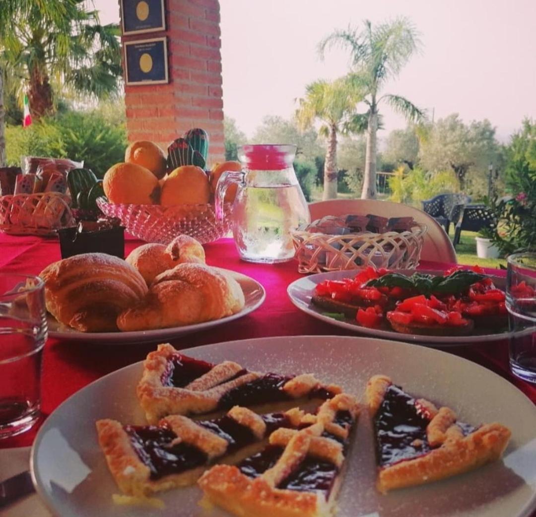 B&B Villa Molinari Restaurant E Baby Park 캄파냐 외부 사진
